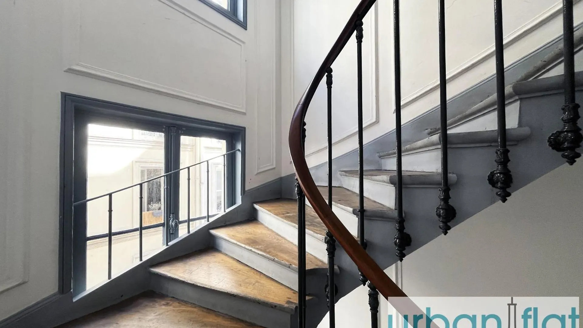 Apartment Urban Flat 17 - Pretty 3 Bedroom Flat In Paris