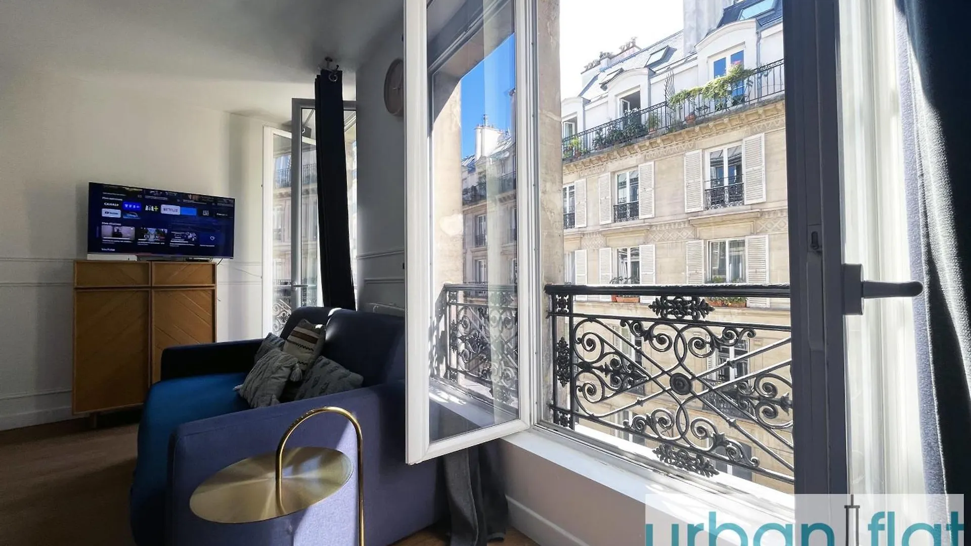 Urban Flat 17 - Pretty 3 Bedroom Flat In Paris France